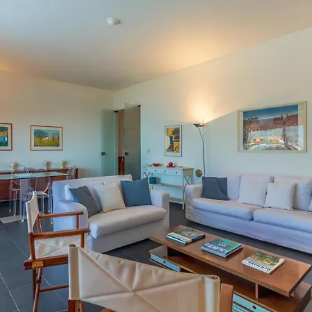 Appartamento Super Attico Vista Mare Con Ampia Terrazza *