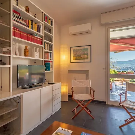 Super Attico Vista Mare E Ampia Terrazza