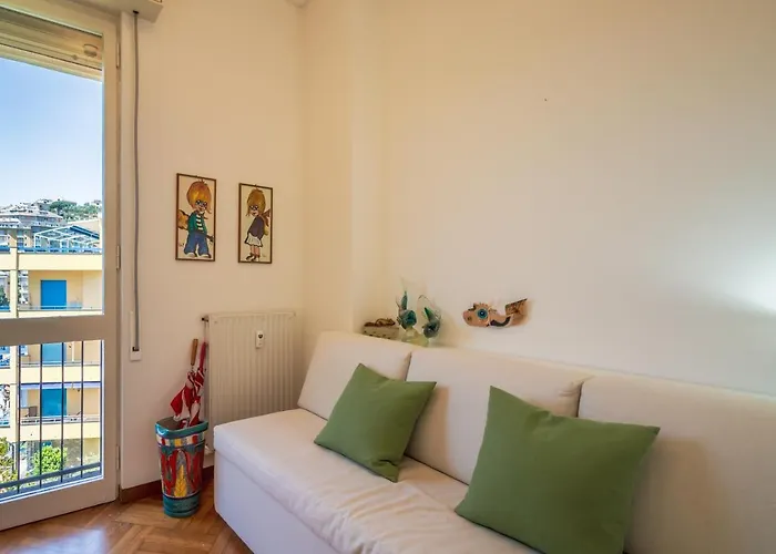 Super Attico Vista Mare E Ampia Terrazza