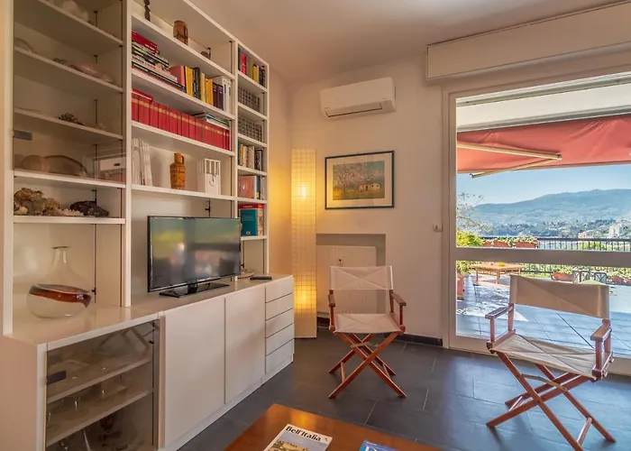 Super Attico Vista Mare E Ampia Terrazza